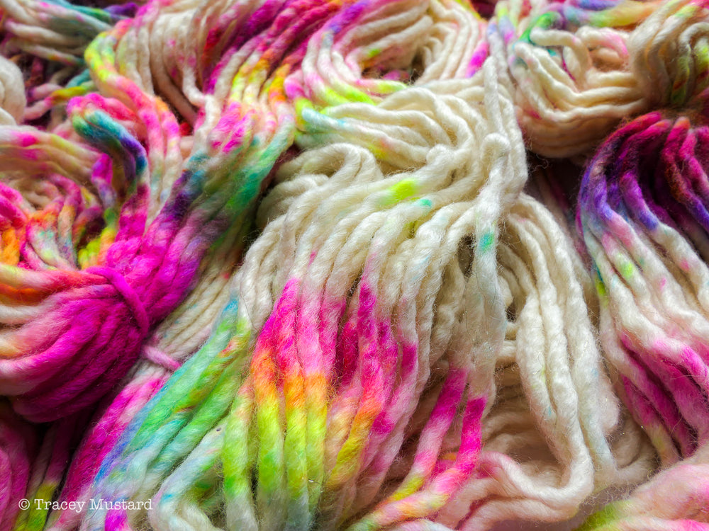 Fizzy Sweets // Super Chunky BFL/Silk/Stellina 200g // RTS