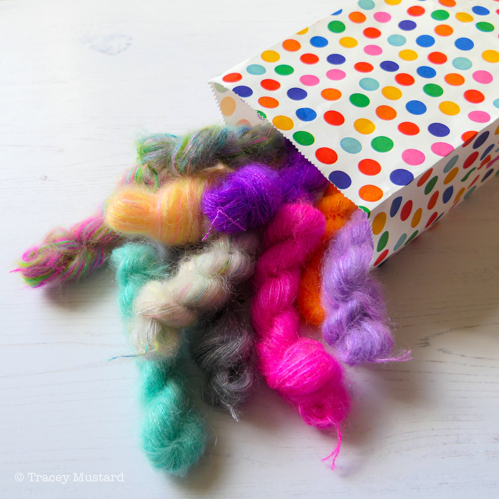 Party Bag // Mohair // 10 x 5g // RTS