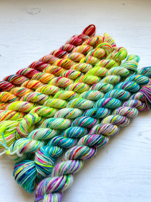 
            
                Load image into Gallery viewer, Neon Heart Dappled Rainbow Bundle // 4ply 50g // RTS
            
        